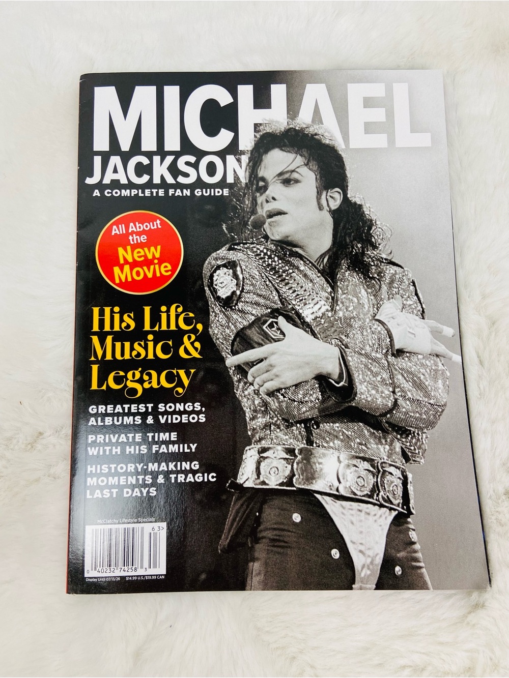 Michael Jackson his life music & legacy Black & Silver Performance magazine